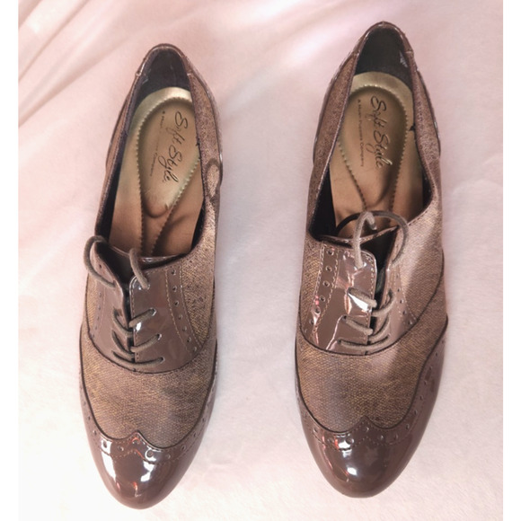 Soft Style Women's Gianna Dress Pump 8.5 Medium, Brown Tan /Patent - Picture 9 of 9